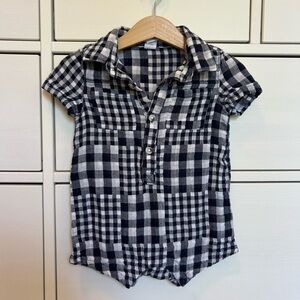 Old navy blue and white romper size 6-12 months